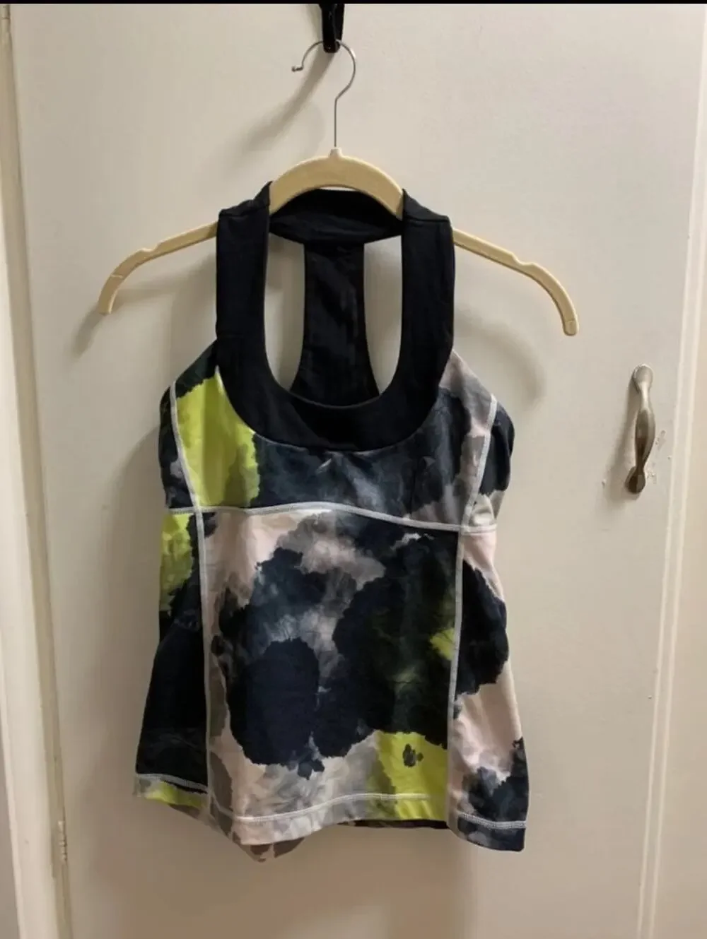 Lululemon Racerback Yoga Tank Top Size 6